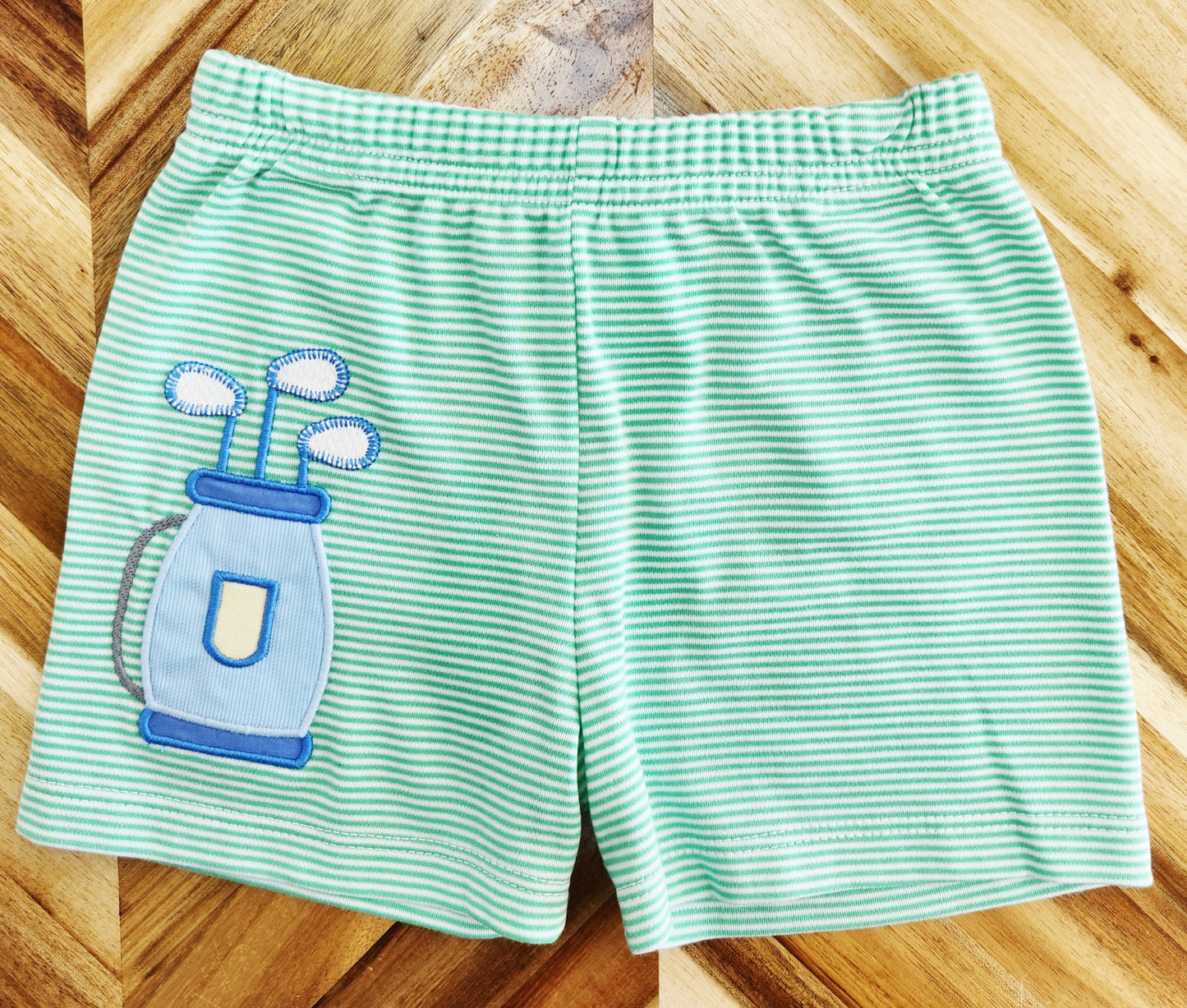 Golf Leo Short